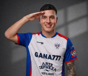 Firpo presenta sus nuevos uniformes